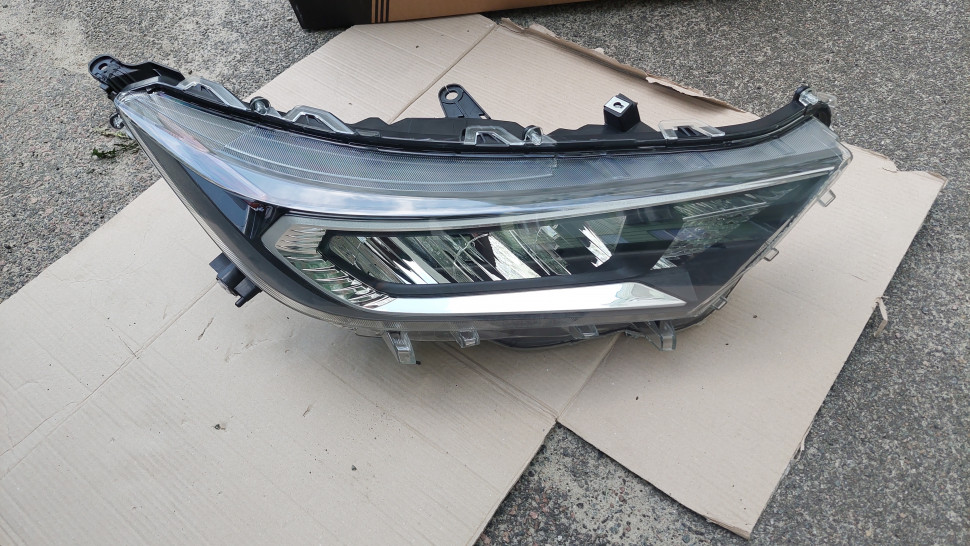 Фара Rav 4 USA 2019 2020 2021 2022 черная Фара Toyota Rav4 Фара Тайота Рав 4