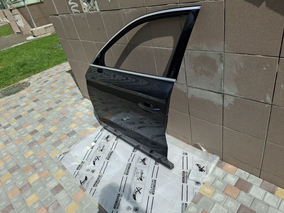 Двері передні ліві Audi Q5 80a 2018 - 2024 в зборі Дверь Ауди КУ 5 80A831051NSTL 