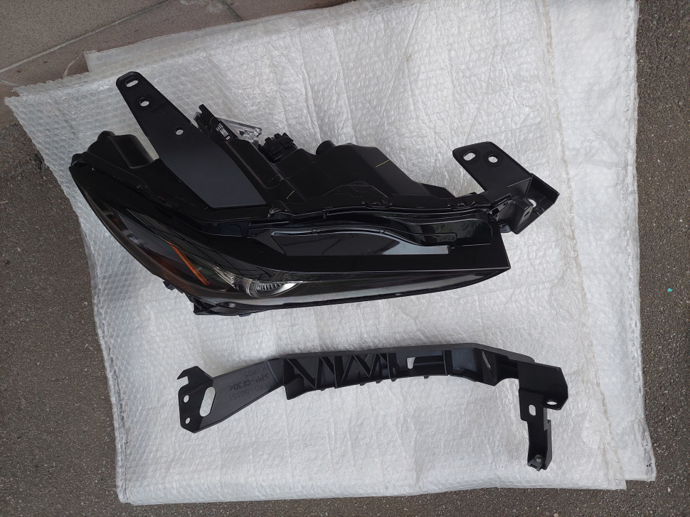 Фара Mazda cx-30 led AFS USA Фара Мазда СХ 30 Адаптивная Америка 2023 2022 2021 2020 DGJ151030B