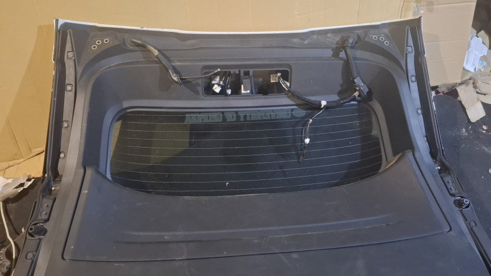 ​Ляда Nissan Rogue T33 2024 2023 2022 2021 2020 білий перламутр електрична. ​Крышка багажника Нисан Рог Т33