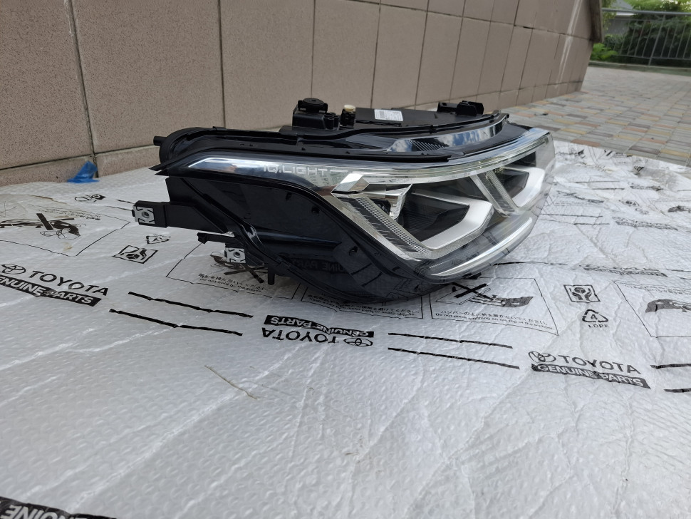 Фара Tiguan 2 2021 - 2024 правая с блоками Full led Фара Тигуан 2 5NB941082C