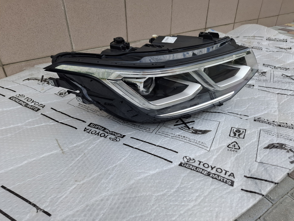 Фара Tiguan 2 2021 - 2024 правая с блоками Full led Фара Тигуан 2 5NB941082C