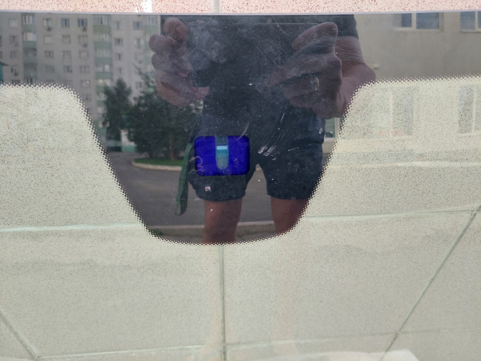 Лобовое стекло Mercedes W212 обогрев стекло Мерседес 212 A2126701200