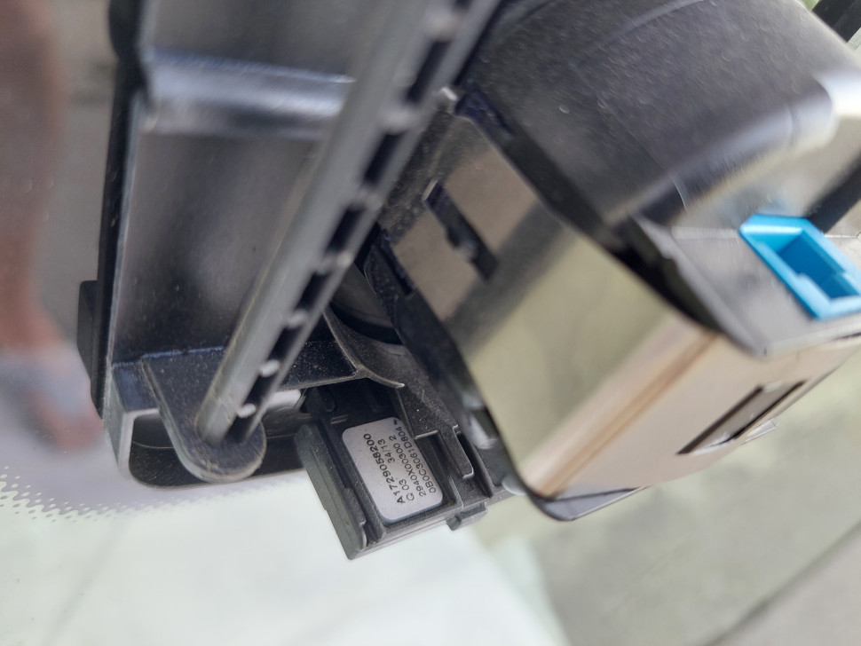 Лобовое стекло Mercedes W212 обогрев стекло Мерседес 212 A2126701200