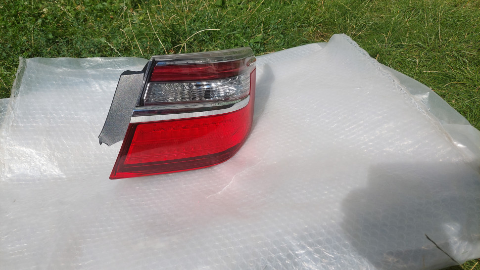 Фонарь Camry 2017 2016 2015 2014 V55 55 Европа фонарь Тойота Камри