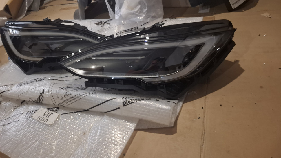 Фара Tesla Model S Plaid 2022 2023 2024 2025 фари Тесла модел С рест 156371400F, 156371300F