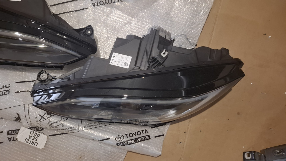 Фара Tesla Model S Plaid 2022 2023 2024 2025 фари Тесла модел С рест 156371400F, 156371300F