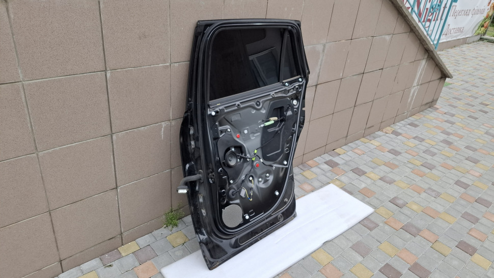 Дверь в сборе Mazda CX-50 2023 2024 2025 2026 двері задні праві Mazda CX 50 CX-50 CX50 дверь задняя правая Мазда СХ50 сх 50 сх-50 VAY07202XB 