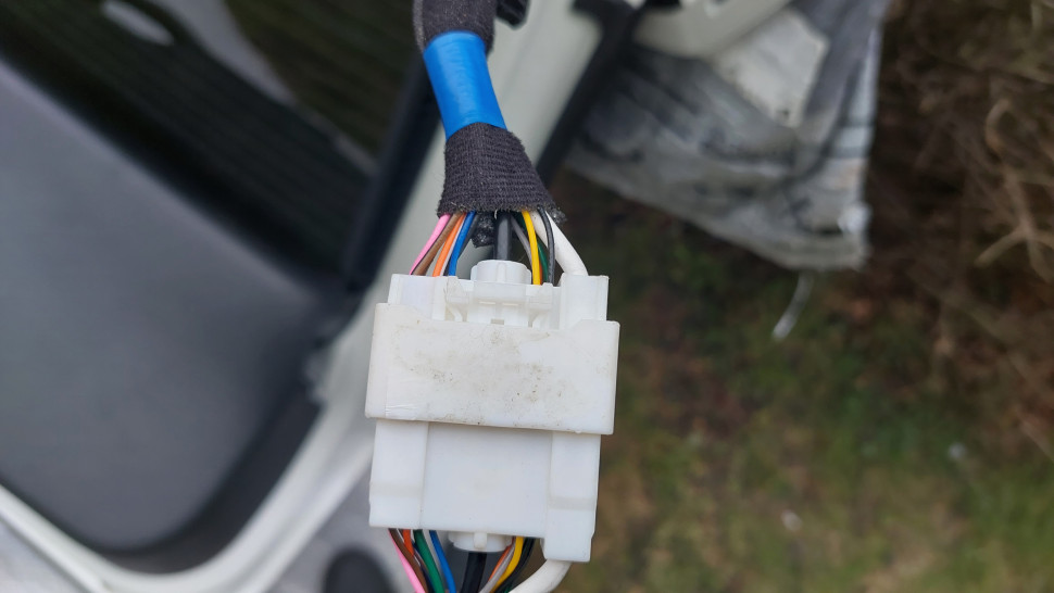 Крышка багажника Kia ev6 2022+ под камеру белый перламутр Ляда Киа ЕВ6