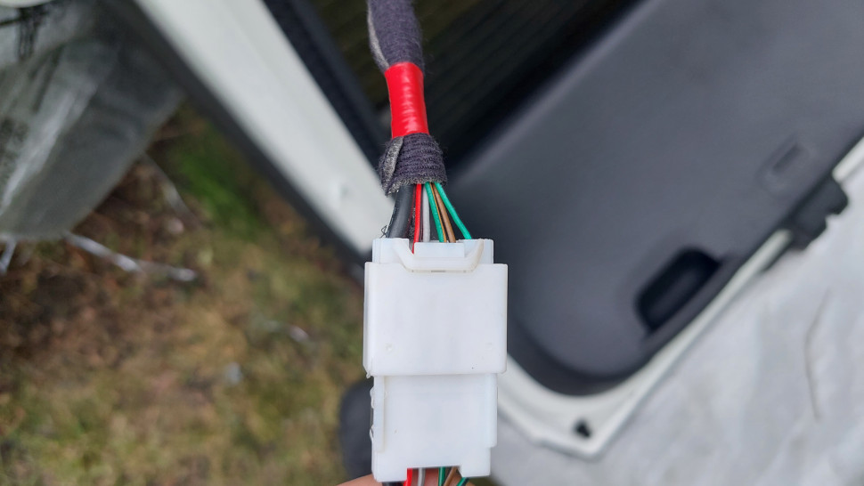 Крышка багажника Kia ev6 2022+ под камеру белый перламутр Ляда Киа ЕВ6