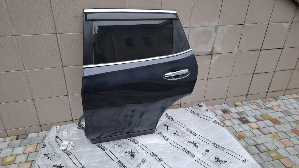 Дверь Nissan Rogue X- Trail T32 14 2016 2017 2018 2019 2020 Дверь Рог 821014BA0A