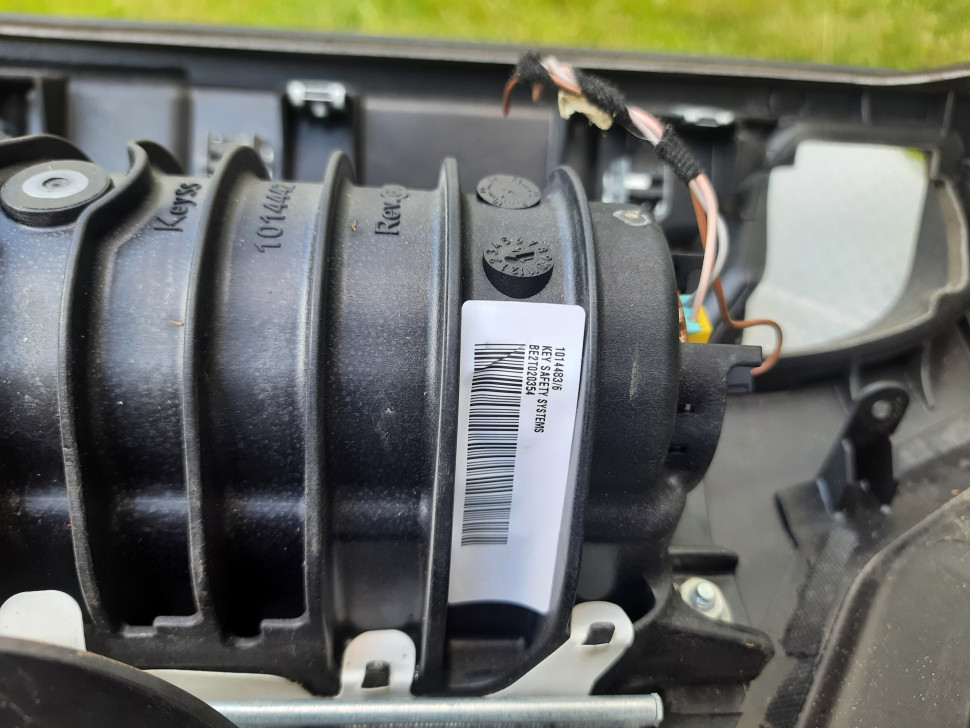 Торпедо AUDI A4 B8 2016 2015 2014 2013 2012 Ауди А4 панель с подушкой