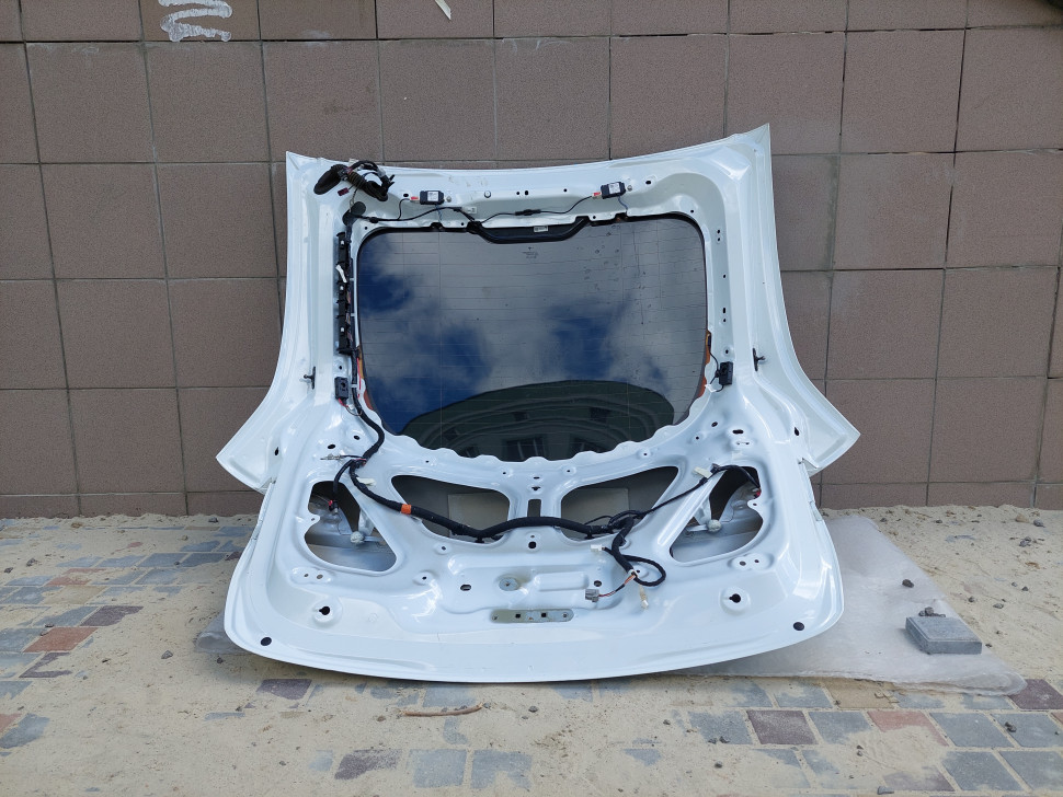 Крышка багажника Tesla model Y 2020 2021 2022 2023 ляда Тесла модел У 1493410-EC-A 1493410-E0-A 1493410-S0-A 1493410-01-A 