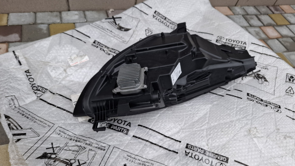 Новая лицензия Фара Tesla Model Y / 3 Фара левая линза Тесла модел У 3 1514952-00-D