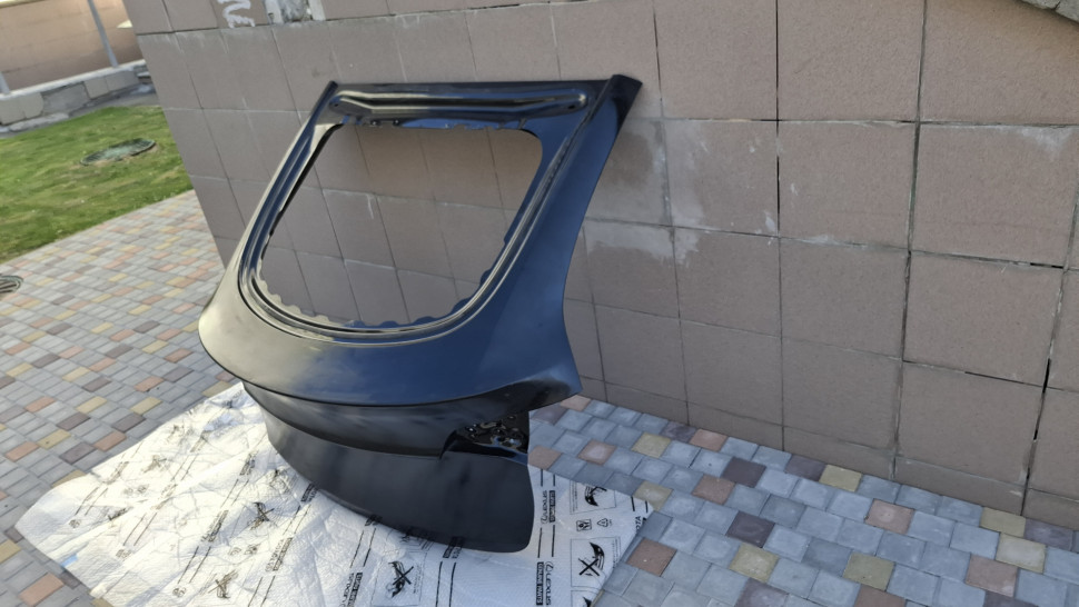 Крышка багажника Tesla model Y Б/У 2020 - 2025 ляда Тесла модел У 1493410-EC-A 1493410-E0-A 1493410-S0-A 1493410-01-A