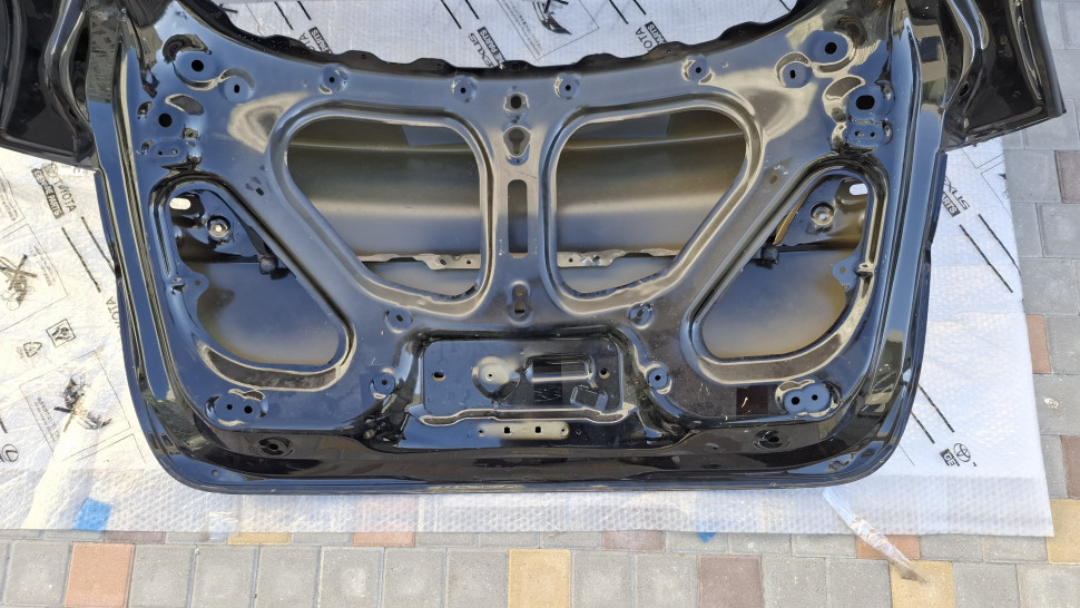 Крышка багажника Tesla model Y Б/У 2020 - 2025 ляда Тесла модел У 1493410-EC-A 1493410-E0-A 1493410-S0-A 1493410-01-A