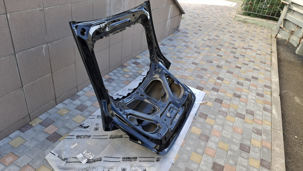 Крышка багажника Tesla model Y Б/У 2020 - 2025 ляда Тесла модел У 1493410-EC-A 1493410-E0-A 1493410-S0-A 1493410-01-A