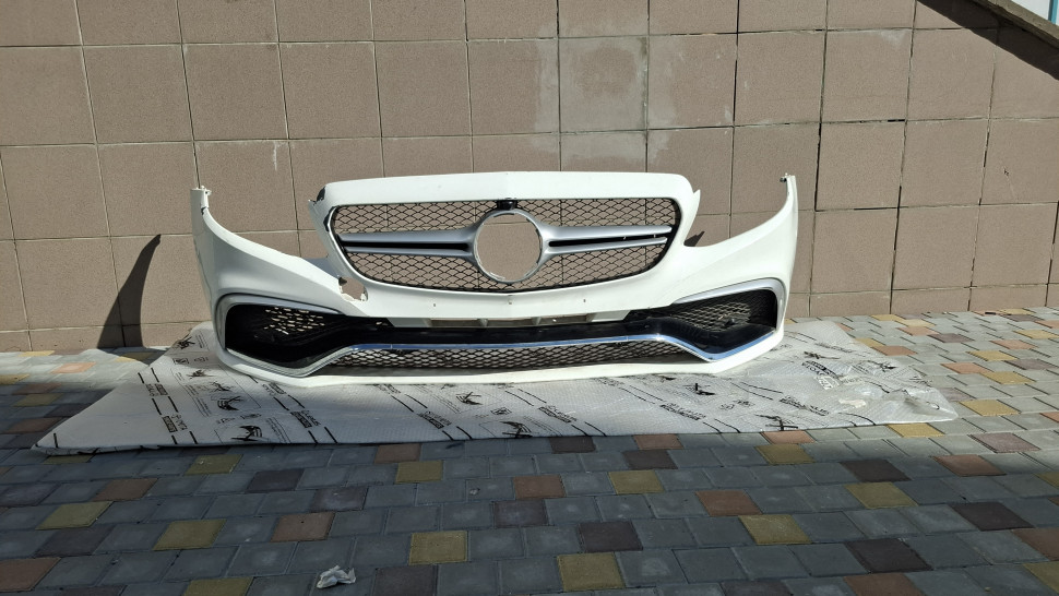 Бампер передний Mercedes W213 AMG, бампер Мерседес 213 АМГ стиль