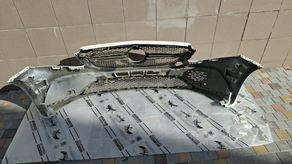 Бампер передний Mercedes W213 AMG, бампер Мерседес 213 АМГ стиль