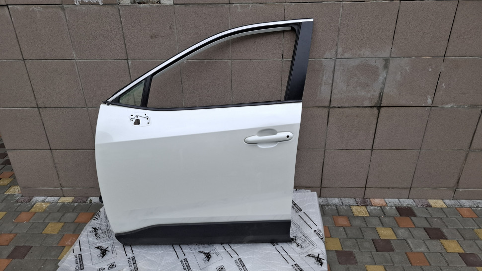 Дверь Toyota Rav4 2019 - 2023 передняя белый перламутр Дверь Рав 4  670020R110