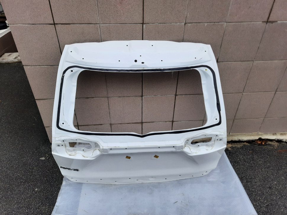 Крышка багажника Toyota Rav4 2019 2020 2021 2022 2023 Алюминий Оригинал Ляда Рав 4 дверь багажника Rav 4