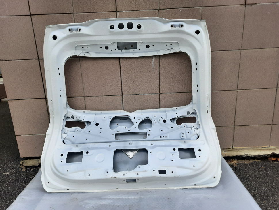 Крышка багажника Toyota Rav4 2019 2020 2021 2022 2023 Алюминий Оригинал Ляда Рав 4 дверь багажника Rav 4