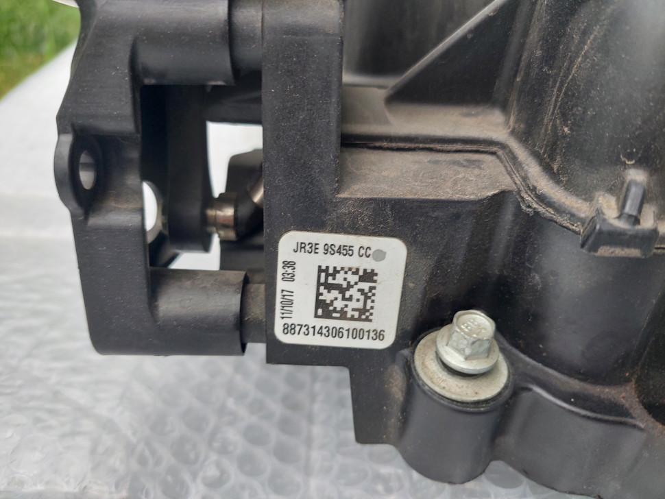 Коллектор впускной Ford F150 5.0 Ford Mustang 5.0 Коллектор Мустанг