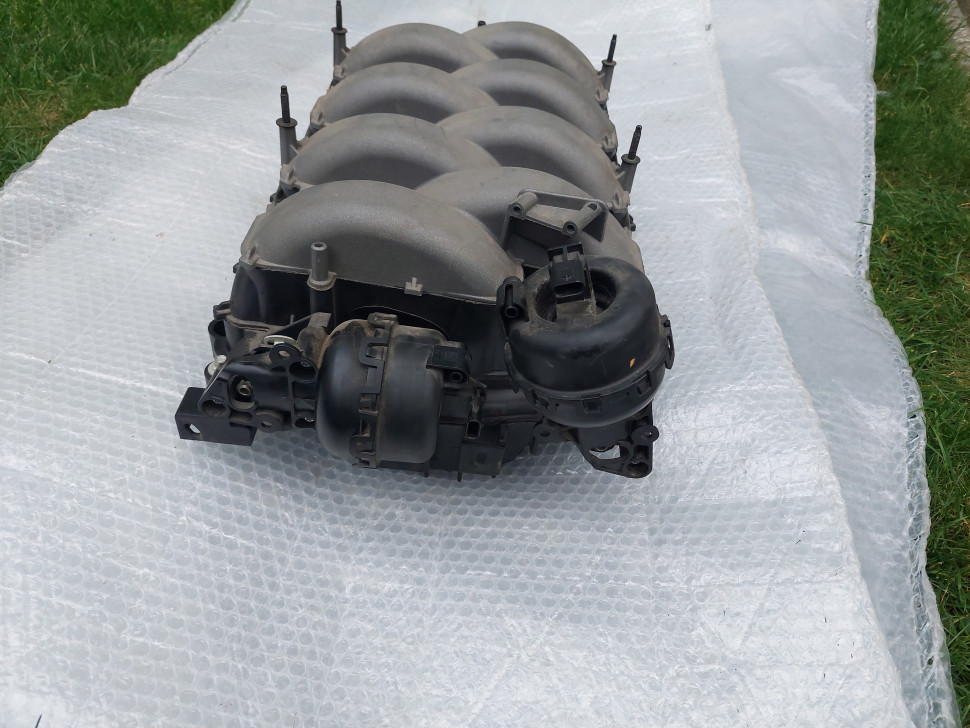 Коллектор впускной Ford F150 5.0 Ford Mustang 5.0 Коллектор Мустанг