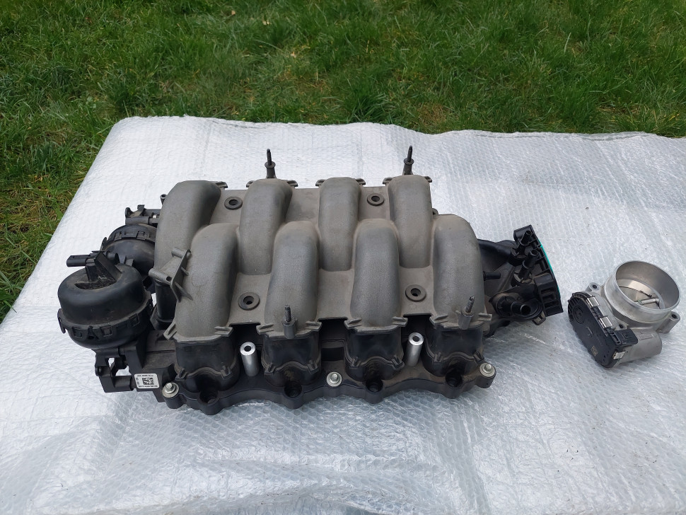 Коллектор впускной Ford F150 5.0 Ford Mustang 5.0 Коллектор Мустанг