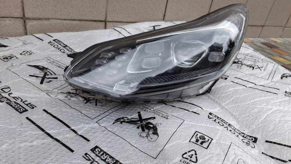 Фара ліва KIA Sportage 4 2018 2019 2020 2021 фара левая Спортейдж 4 F192101200