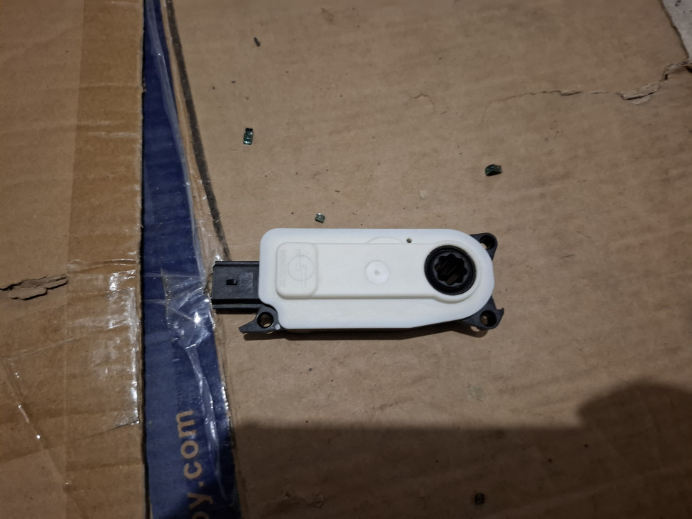 Моторчики Жалюзи Ford Escape FUSION EDGE FOCUS FIESTA Актуатор, моторчик Ford фишка , разъем, подключение.