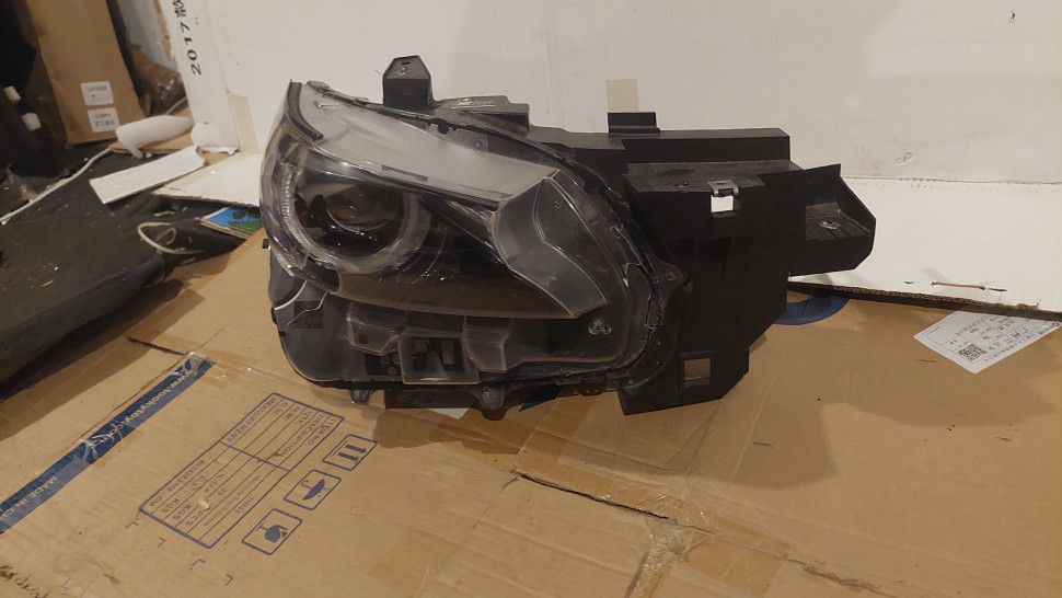 Фара Mazda CX-9 2016 2017 2018 2019 2020 full led USA Фара Мазда СХ9