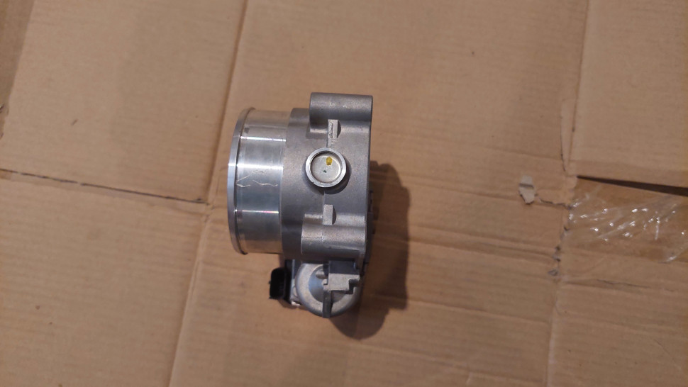 Дроссельная заслонка FORD Mustang VI Mk6 5.0 V8 GT 2018-2020 Ford Mustang GT F150 JL3E9F991AA