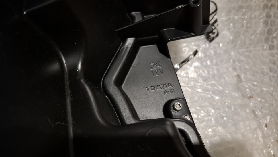 Фара TOYOTA Land Cruiser 200 Executive Black 2015 - 2021 Фара Крузер 200 черная 8110660P40 PZ36760543 PZ36760557