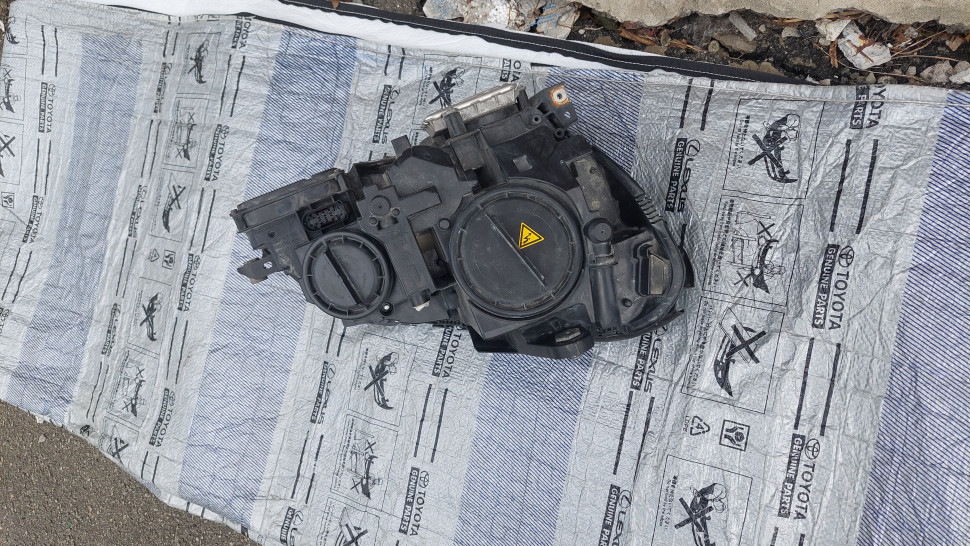 Фара Mercedes w204 рестаил bi-ксенон ILS поворотная Фара Мерседес 204 2014 2013 2012 2011