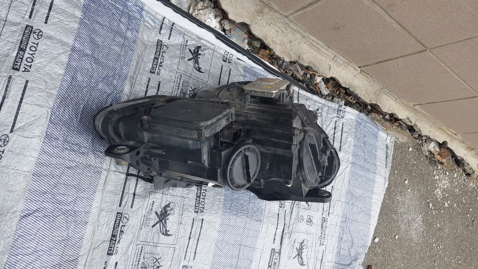 Фара Mercedes w204 рестаил bi-ксенон ILS поворотная Фара Мерседес 204 2014 2013 2012 2011