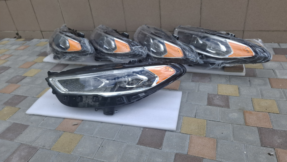За 1 шт. Фара ЛЕВАЯ Fusion Full Led USA HS73-13E015-AF hs73-13e015-ag HS73-13E015-AH HS7313E015AF hs7313e015 HS7Z13008AA HS7Z13008F