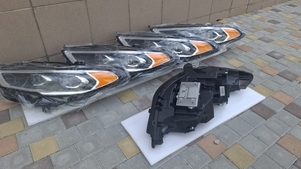 За 1 шт. Фара ЛЕВАЯ Fusion Full Led USA HS73-13E015-AF hs73-13e015-ag HS73-13E015-AH HS7313E015AF hs7313e015 HS7Z13008AA HS7Z13008F