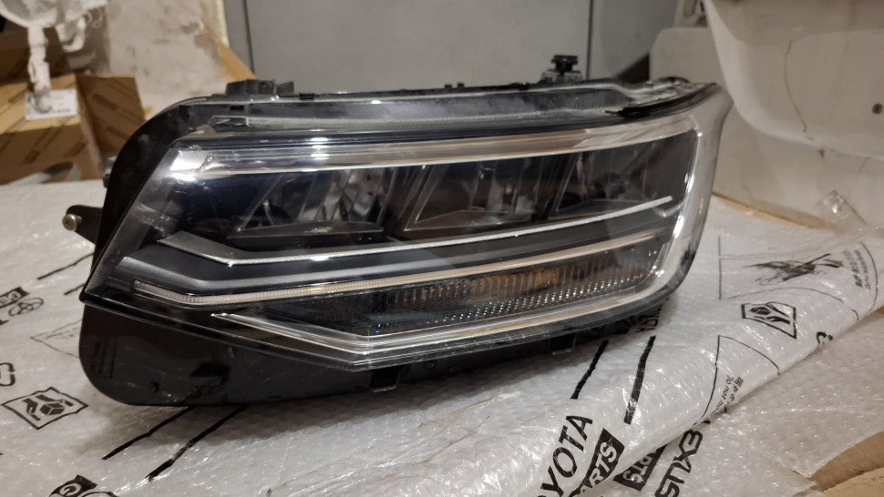 Фара Tiguan 2021 2022 2023 2024 USA левая full led в сборе 5NL941035A Фара Тигуан Америка левая