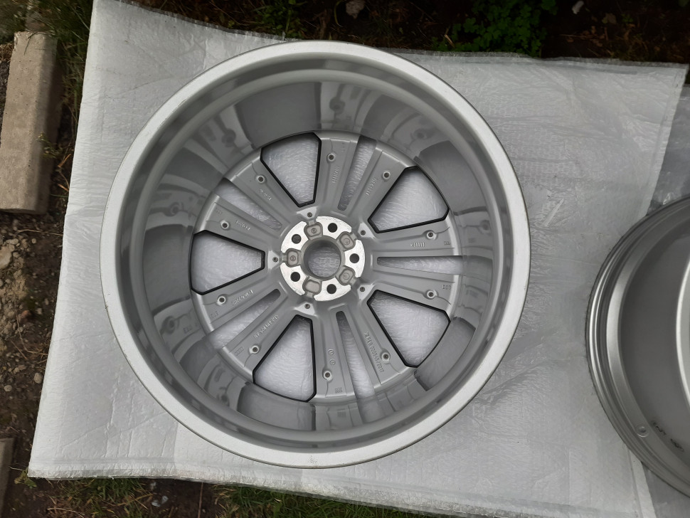 Диск AUDI sport q8 4m r22 4m8601025an VAG Диск Ауди ку 8 Германия Новый Оригинал. Есть только пара дисков. цена указана за пару.