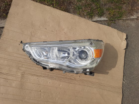 Царапина Фара Mitsubishi outlander sport ASX ОРИГИНАЛ фара Аутлендер АСХ