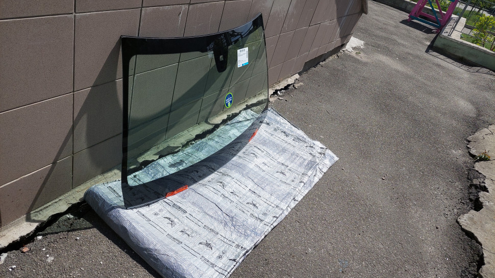 Лобовое стекло Mercedes GLC 2016 2017 2018 2019 2020 2021 2022 A2536709100 Ветровое стекло Мерседес ГЛС