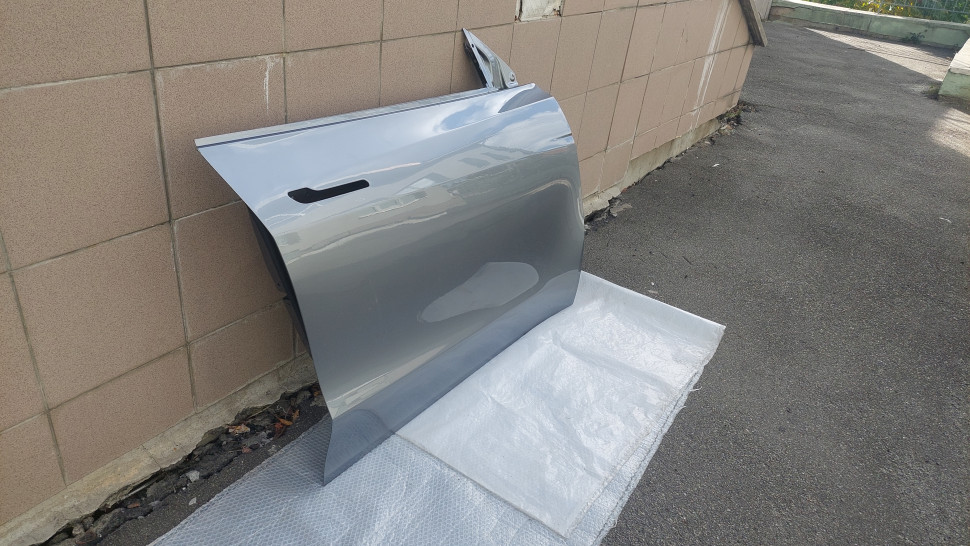 Дверь TESLA MODEL Y 2023 2022 2021 2020 передняя правая бу Двері Тесла модель У