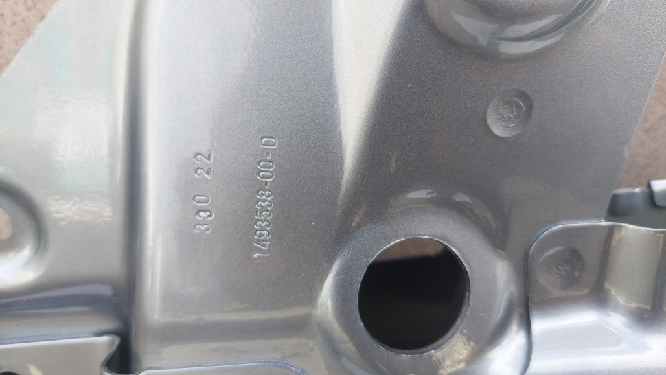 Дверь TESLA MODEL Y 2023 2022 2021 2020 передняя правая бу Двері Тесла модель У