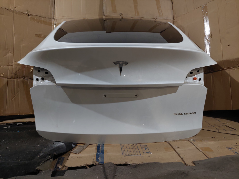 Крышка багажника Tesla model Y PPSW белый перламутр ляда Тесла модел У 2020 2021 2022 2023  1493410-E0-A 1493410