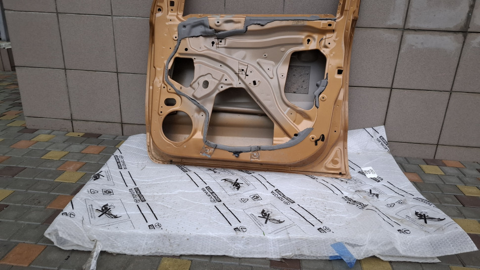 Дверь Ford Ranger передні праві 2011 2012 2013 2014 2015 2016 2017 2018 2019 2020 2021 2022 двері Форд Рейнджер