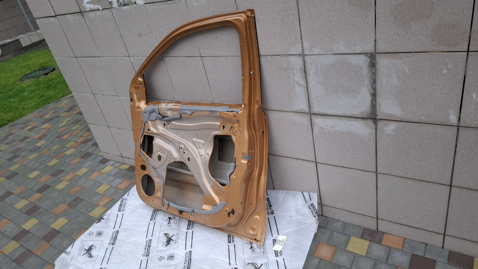 Дверь Ford Ranger передні праві 2011 2012 2013 2014 2015 2016 2017 2018 2019 2020 2021 2022 двері Форд Рейнджер