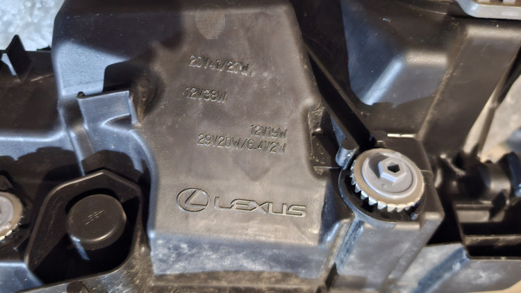 Фара права Lexus RX350 RX350 RX450h 2024 2025 2026 Triple Beam в сборі фара Лексус РХ три лінзи 3