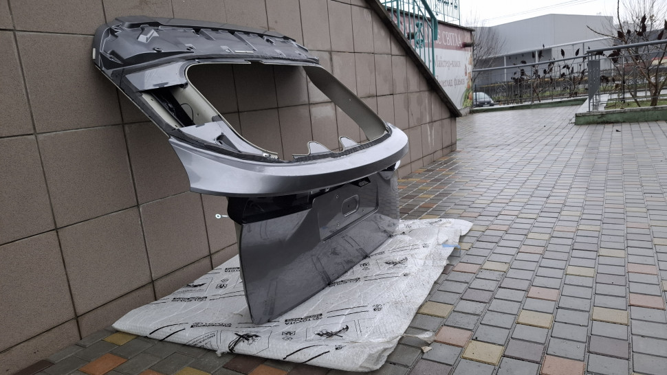 Крышка багажника Nissan Ariya 2023 2024 2025 2026 кришка багажника Нисан Ария 9001A5MB0C ляда Ніссан Арія