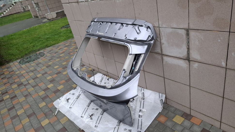 Крышка багажника Nissan Ariya 2023 2024 2025 2026 кришка багажника Нисан Ария 9001A5MB0C ляда Ніссан Арія